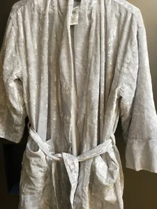 Harry Potter™ Lumos Maxima Glow-in-the-Dark Velvet Robe Pottery Barn Teen-new - Picture 1 of 4