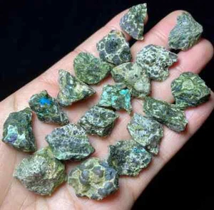 Quality 72G Natural Green Chrysocolla & Epidote Crystal Mineral Specimen Healing - Picture 1 of 2