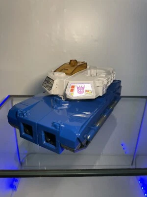 Transformer G1 Masterforce OVERLORD Tank Leg Set❗️RAR❗️ - Image 1 of 4