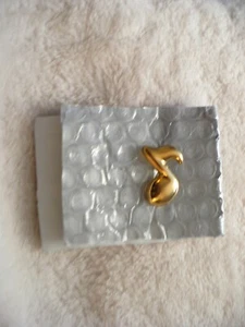 WM- TRIFARI NOTA MUSICAL TONO DORADO TAC #50990 (¡MUY BONITO!!¡! - Imagen 1 de 6