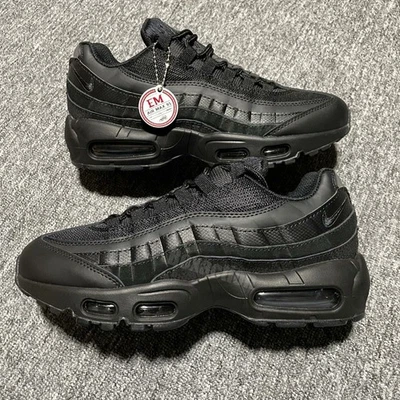 Men's size/Nike Air Max‘95 OG Neon Retro Triple black Casual Comfort Men's Shoes - Image 1 of 4
