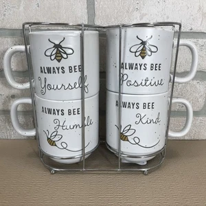 Heartland Hive Always Bee... 4er Set stapelbare Kaffeetassen Keramik Drahtständer - Bild 1 von 8