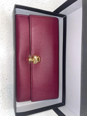 CARTERA CONTINENTAL ALEXANDER MCQUEEN CUERO ROJO CRISTAL CALAVERA Foto 1 de 4
