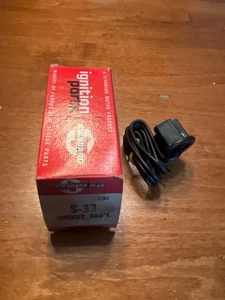 Conjunto de enchufe universal de 3 pines para faros Standard Motor Products S-33 - Imagen 1 de 1
