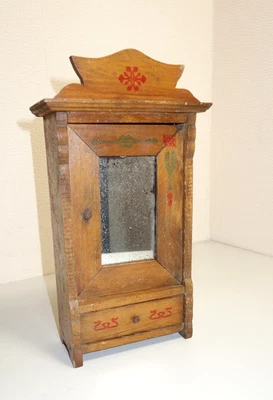 jouet meuble poupée armoire bois ancienne, dessins fleurs, glace miroir - Photo 1/4