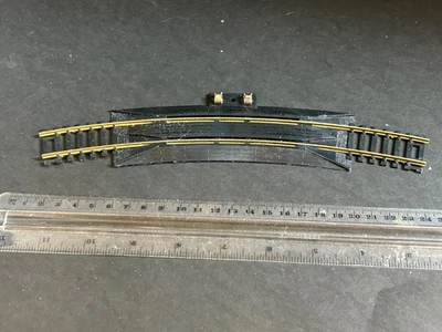 Atlas Tyco HO Track Terminal Rerailer No 25671 18" Vintage Brass Combine Ship - Image 1 of 4