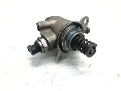2012-2015 AUDI A6 3.0L AUDI A6 ENGINE MOUNTED HIGH PRESSURE FUEL PUMP OEM Foto 1 de 4