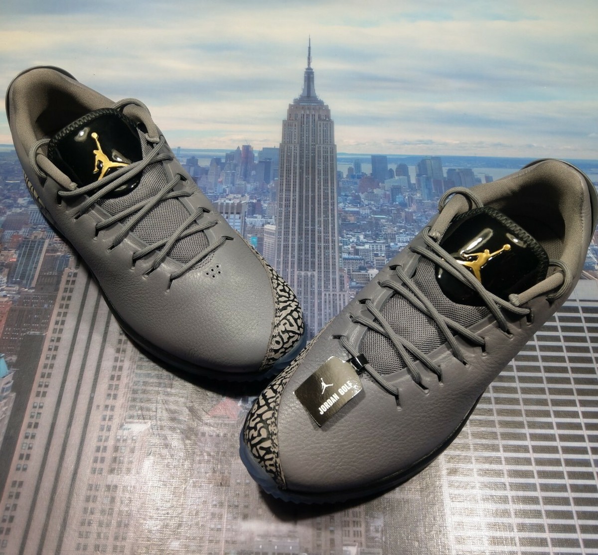 Jordan ADG Gunsmoke - AR7995-003 for Sale | Authenticity