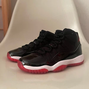 NIKE AIR JORDAN 11 Retro (GS) Playoffs Bred 2019 niños 4,5 años 6 mujeres 378038 061 NUEVO - Imagen 1 de 8