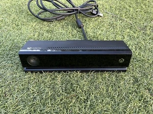 Xbox One Kinect Motion Camera Sensor Genuine Microsoft - Picture 1 of 2