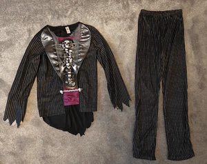 Boys Halloween Vampire Costume / Outfit - Age 11-12 - VGC - Picture 1 of 6