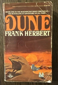 Dune By Frank Herbert - Vintage Berkley Paperback Edition - 1983 - Picture 1 of 3