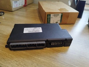 Genuine Jaguar XK 2006 - 2014 (X150) Seat Control Module C2P16623 - Picture 1 of 6