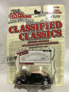 1937 Ford Rapide Coupe 1:64 Racing Champions 98905
