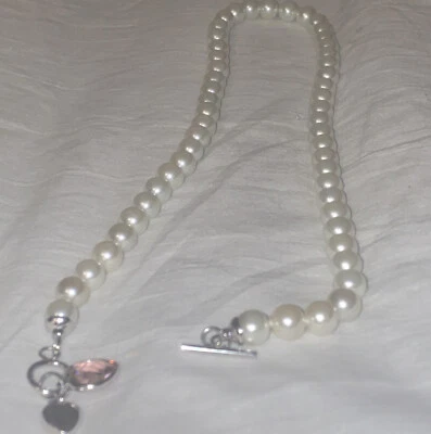 White Pearl Necklas Woman/Girls, High Quality,elegent Look,party Wear. - Bild 1 von 4