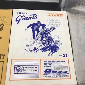 Fresno Giants Official Program 1974/1981 Season Great Condition Signed, - Picture 1 of 10