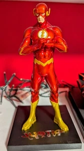 Kotobukiya The Flash ArtFX+ Statue 1/10 Scale DC Comics Collectible - Picture 1 of 3