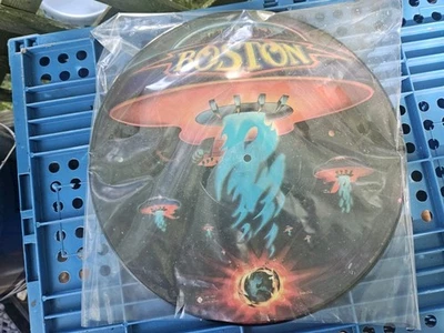 BOSTON DEBUT 1st ALBUM LIMITED PICTURE DISC 1976 VINYL RECORD ALBUM LP VG.. - Image 1 of 3