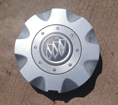 Tapa central Buick LaCrosse Allure, plateada, 2005 2008 número de pieza 9595038 01 Foto 1 de 3