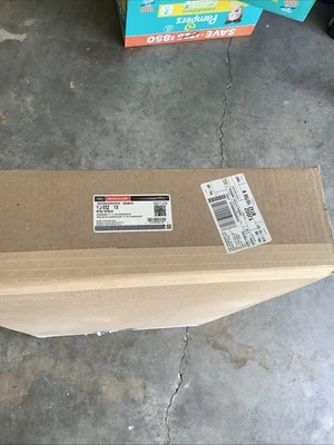 Condensador de aire acondicionado Ford Edge 2011-2015 BT4Z-19708-B como nuevo Foto 1 de 4