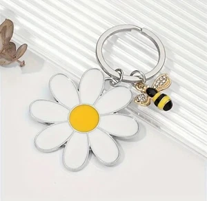 Daisy Flower & Gold Bumble Bee Metal Keychain Keyring Large Bag Accessory Purse - Foto 1 di 3