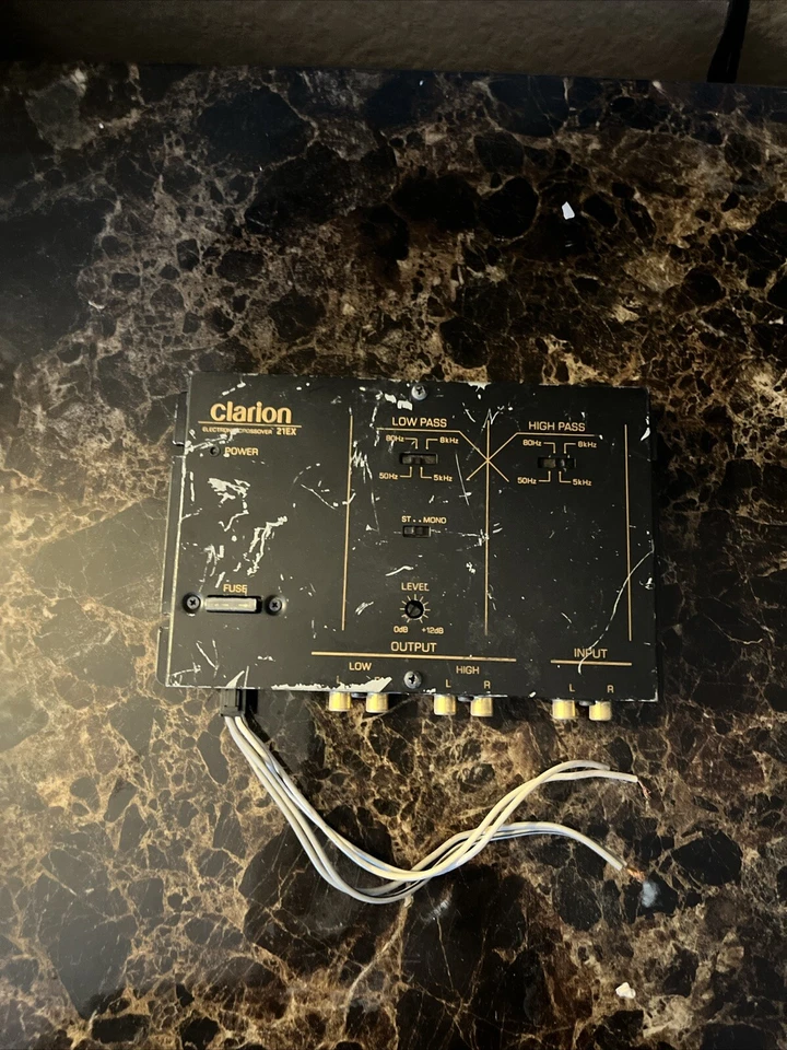 clarion 21ex Electronic Crossover  - Image 1 of 4