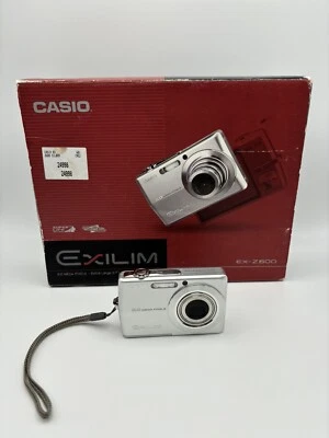 Casio Exilim EX - Z600 Silber in OVP mit Zubehör fully working - Bild 1 von 4