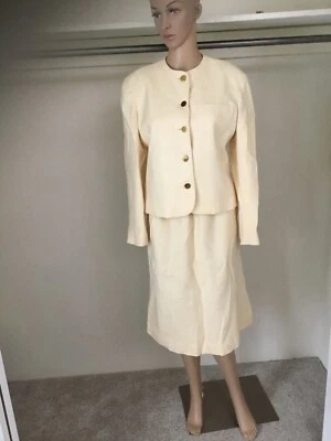 Vintage Evan-Picone  3 piece suit sz 6 Blazer pants skirt Ivory Wool Lined 3 Pc - Image 1 of 4