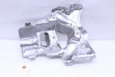 BMW Alpina B7 G12 N63 2016-2019 turbocompresor protector térmico inferior fabricante de equipos originales usado Foto 1 de 4