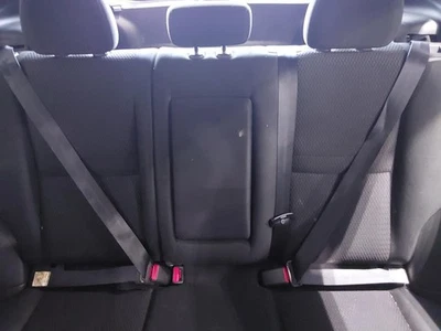 Used Rear Seat Belt Rear fits: 2019 Nissan Rogue sport Rear Grade A Foto 1 de 4