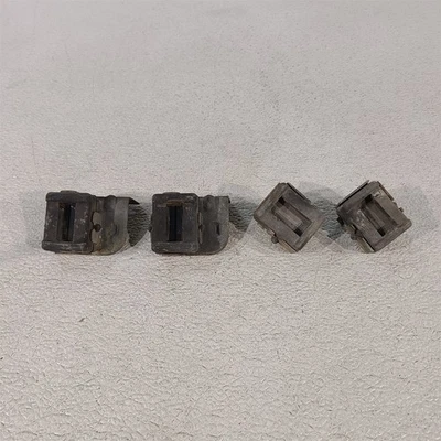 96-98 Ford Mustang Ac Condenser Mounts Upper Lower Mount Set Aa7407 - Image 1 of 4