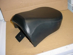 Harley Davidson 2006-2008 Dyna Passenger Pillion Seat 51535-06 14365 - Foto 1 di 13