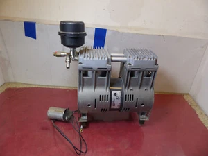 Pompe à vide compresseur Thomas Modèle : 2750CGHL60-177 - Photo 1/22