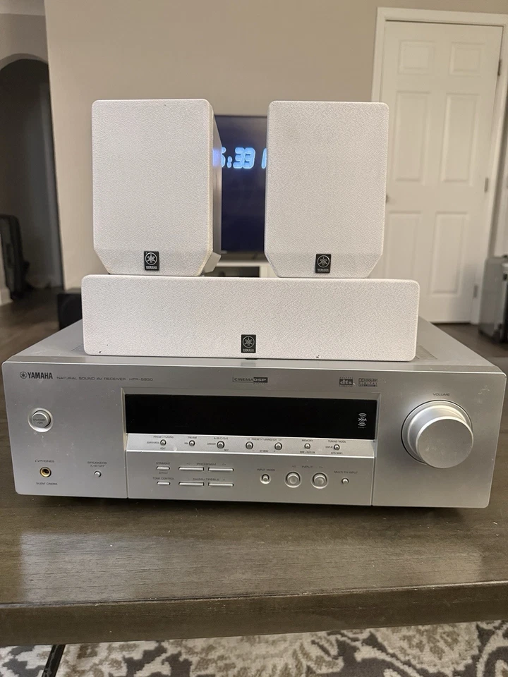 雅马哈 HTR-5930 接收器 高保真 立体声 5.1 声道 家庭影院 音频 收音机 AVR — 第 1/4 张图片