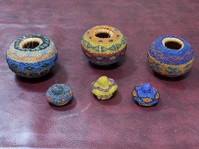 Lote de 3 ANTIGUAS OTOMANAS JOYAS BARATIJA CUENTAS FRASCOS CUENTAS DE VIDRIO HECHAS A MANO RARO Foto 1 de 4