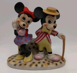 Figura de cerámica de colección Walt Disney Productions Mickey & Minnie Vaudevil Japón - Imagen 1 de 8