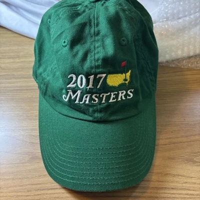 2017 年大师赛绿色高尔夫帽可调节绑带爸爸帽子奥古斯塔国家二手状况完好 — 第 1/4 张图片