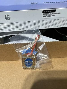 Hard Rock Cafe NIAGARA FALLS CAN 1996 GRAND OPENING PIN Guitar in Barrel #16746 - Picture 1 of 1