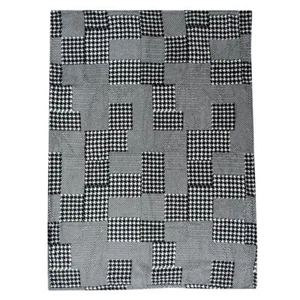 Plaid effetto agnellato Central Park bianco e nero pied de poule 130x160 - Foto 1 di 2