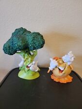 Giggling Groceries Laughing Fruit Veggie Figurine Resin Onion Broccoli RARE 