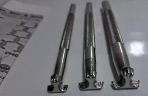 3 pieces Tandy Leather CRAFTOOL Stamping Tool Meander Border D9010-01, -02, -03 - Picture 1 of 5