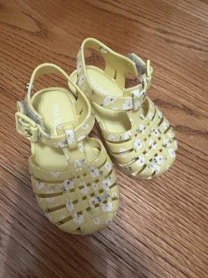 Mini Melissa Pastels Amarillo Mel Pospri Margaritas Impresas Talla 5 Niño’s Baby Foto 1 de 4