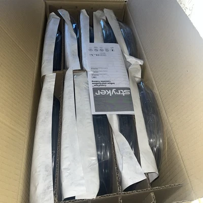 UNA bomba de artroscopia integrada Stryker CrossFlow y accesorios caducidad 2027 Foto 1 de 4