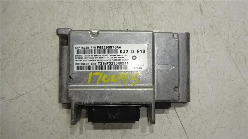 Front Airbag SRS Control Module ID: 68290976AA Fits 2002 Jeep Liberty 637391 Foto 1 de 4