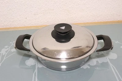 AMC - Topf - Innendurchm. 20 cm - 1,5 L Inhalt - mit Deckel - Bild 1 von 3