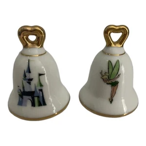Salero y pimentero vintage Disneyland Tinker Bell y Castle Bell en forma de 2,5" - Imagen 1 de 8