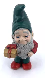 Elf Figurine Holding Present Christmas Ceramic Gnome 4.75" Vintage - Picture 1 of 7