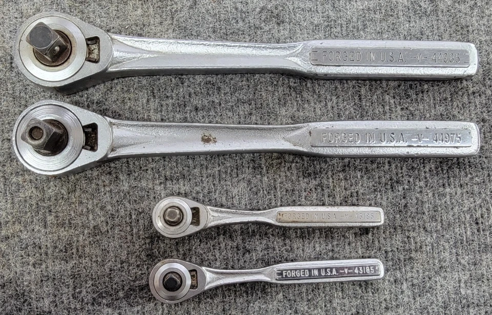 4 trinquetes Craftsman 1/2" y 1/4" Drive serie V Foto 1 de 4