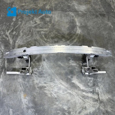 09-15 Conjunto de parachoques delantero OEM BMW serie 7 7186899 F01 F02 F04 Foto 1 de 4