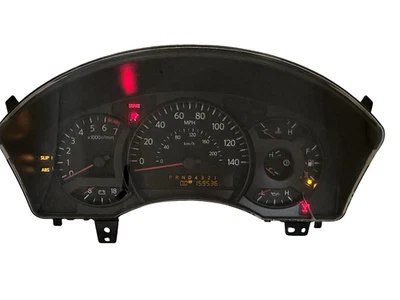 Cuadro de instrumentos velocímetro 06 medidores de panel de instrumentos Nissan Titan 159.536 millas Foto 1 de 4